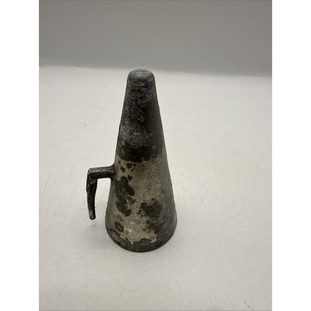 Vintage Pewter Cone Shape Candle Snuffer 3"